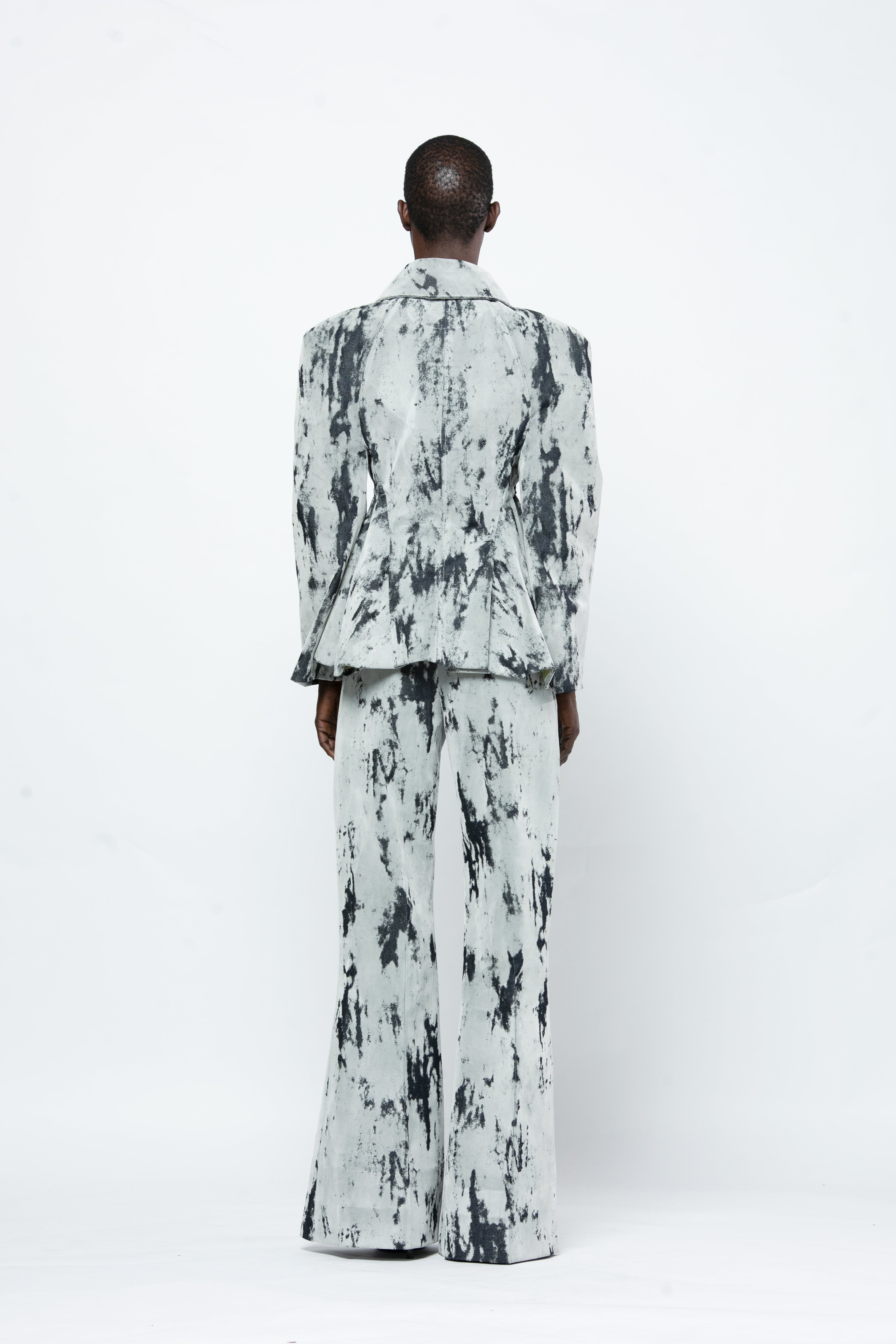 Victor-Hart Flock Padded Denim Jacket – Structured Long Sleeve Tailored Day-to-Evening Dress (Copy)