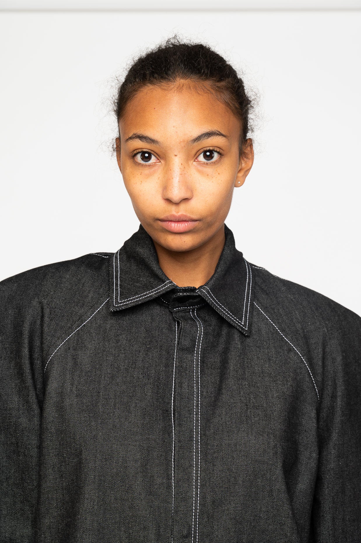 Victor-Hart luxury black denim business shirt with architectural tailoring