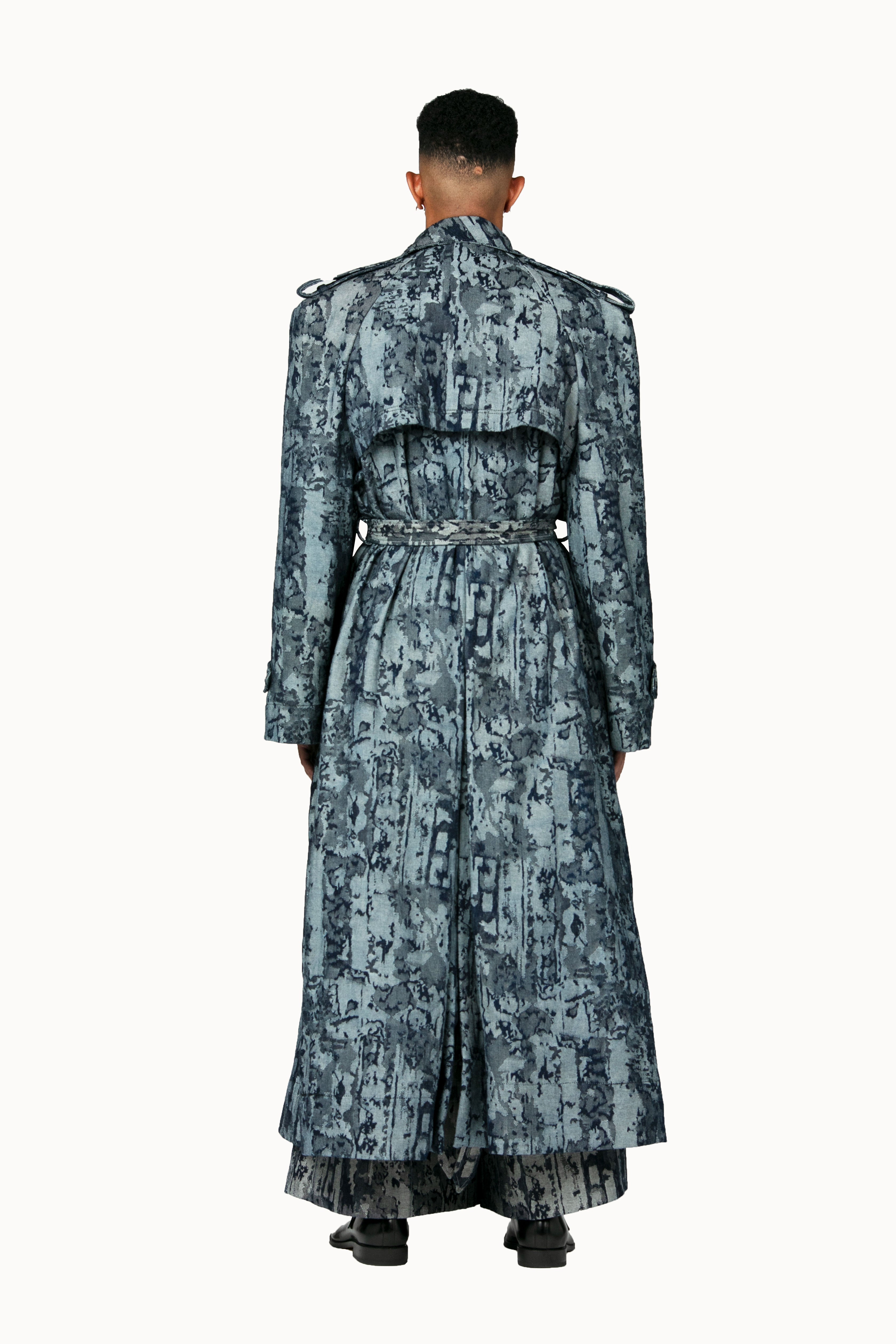 Victor-Hart luxury structured long full coat with architectural tailoring